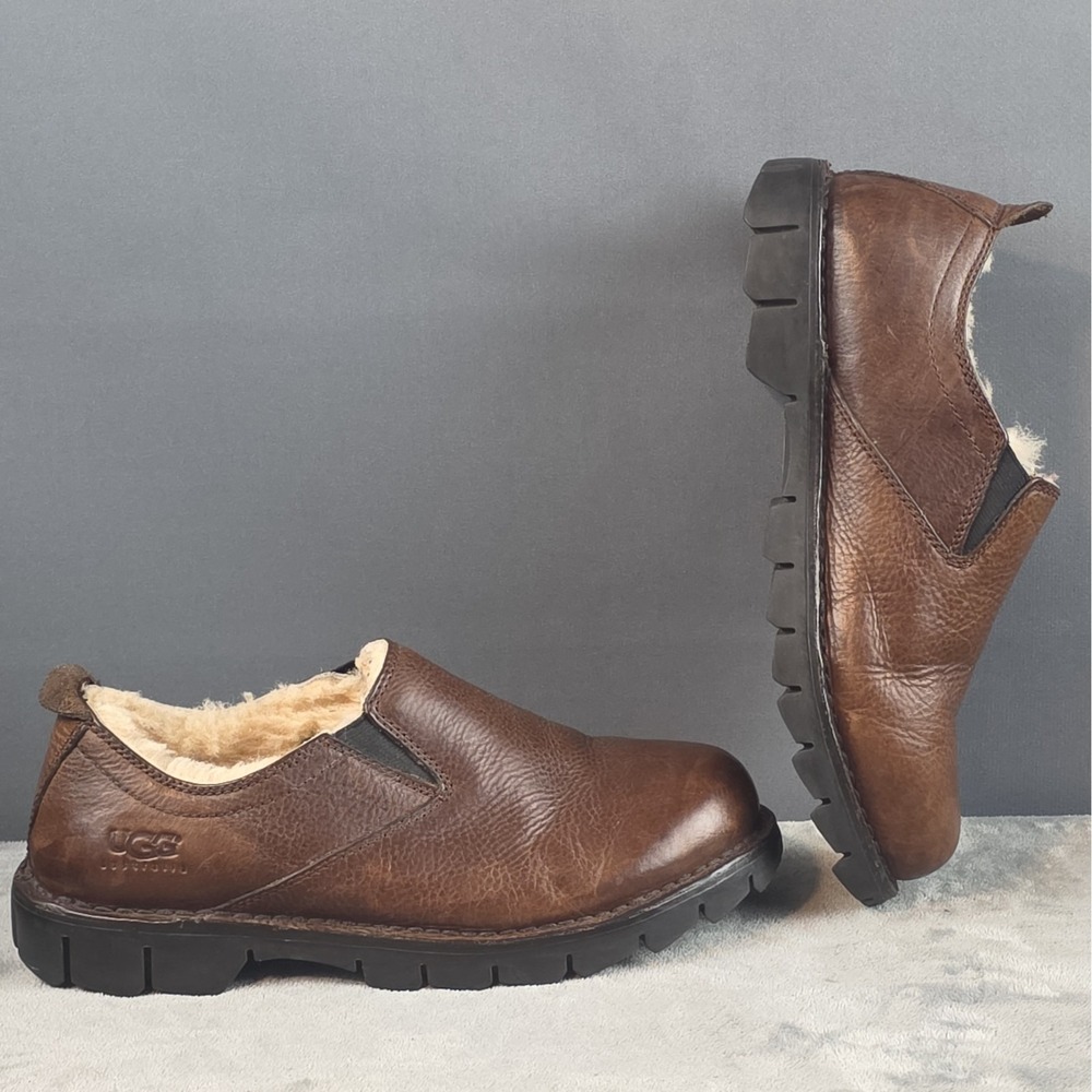 UGG Australia Shoes Mens 9 Brown Leather Sheepskin Slip On Loafers 5487 Chunky